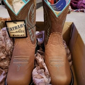 Ariat fat baby western boots